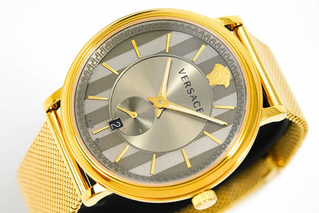 Versace Men's V-Circle Yellow Gold VBQ070017 - Watches & Crystals